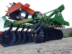 Борона дискова "SHARK" BDA - 2,4NC